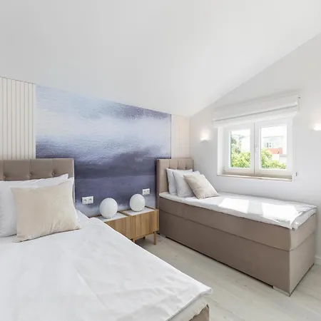 Serene Near Slatine Beach, Cleaning Included Apartment *