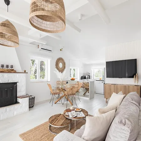 Serene Near Slatine Beach, Cleaning Included Apartment Trogir