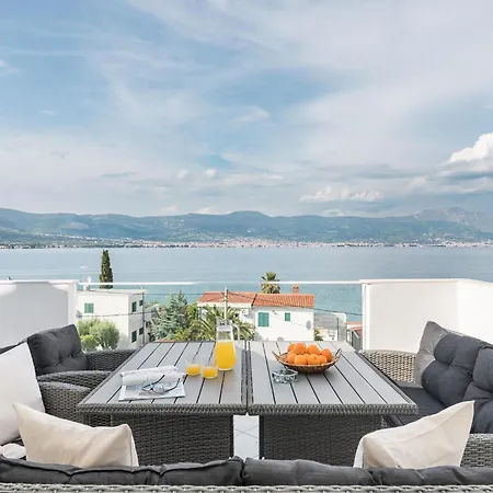Serene Near Slatine Beach, Cleaning Included * Trogir