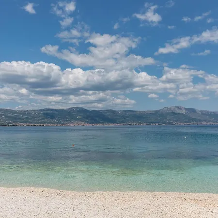 Serene Near Slatine Beach, Cleaning Included Apartment
